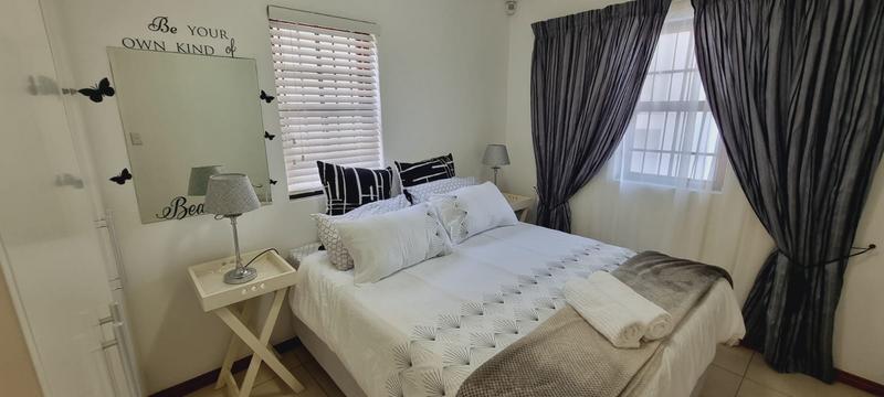 2 Bedroom Property for Sale in Mossel Bay Central Western Cape